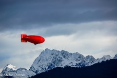 Zeppelin am Neujahrstag 