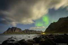 Polarlicht bei Mondschein