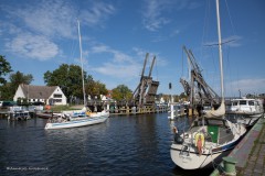 Hölzerne Klappbrücke in Wieck