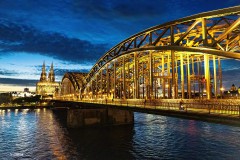 Hohenzollernbrücke und Dom
