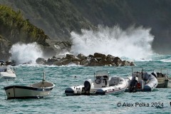 Brandung in Sestri Levante, Ligurien 