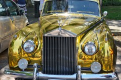 Goldener Rolls Royce