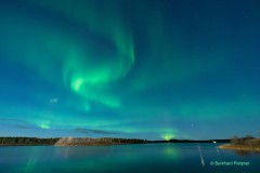 Polarlicht über dem Inarisee