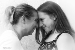 Ulrike-Hohnheiser_Mutter_und_Tochter