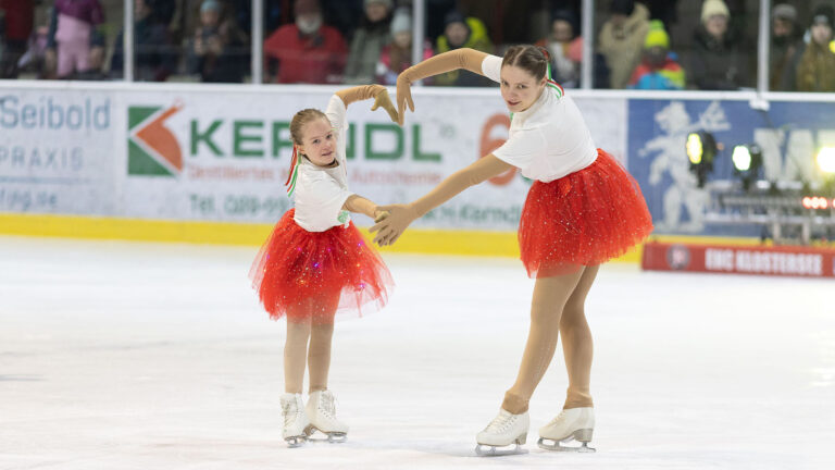 Mehr über den Artikel erfahren Dreikönigs-Schaulaufen des EHC Klostersee